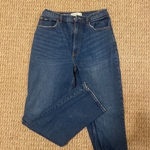 Abercrombie & Fitch 90s Straight High Rise Jeans